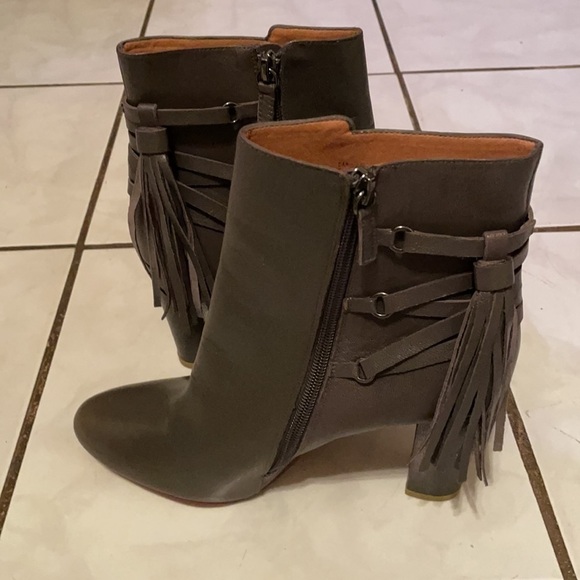 Halogen Grey Heather Sadee Lace-up  Boots/Booties - Picture 8 of 12